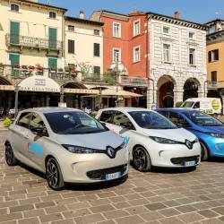 E-Way: car sharing elettrico con Renault ZOE sul Lago di Garda