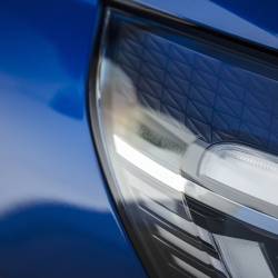 Nuova Renault Clio, tecnologica e connessa