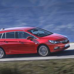 Opel Astra, nuovo motore 1.6 BiTurbo diesel top di gamma