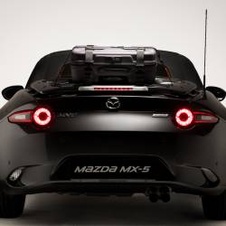 Mazda MX-5 Grand Tour, serie speciale di solo 6 esemplari per lo spider più venduto al mondo