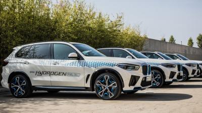 BMW IX5 Hydrogen, abbiamo guidato il prototipo ad idrogeno