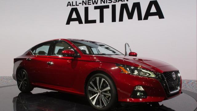 Nissan Altima, nuovo design e la parentela con la Leaf