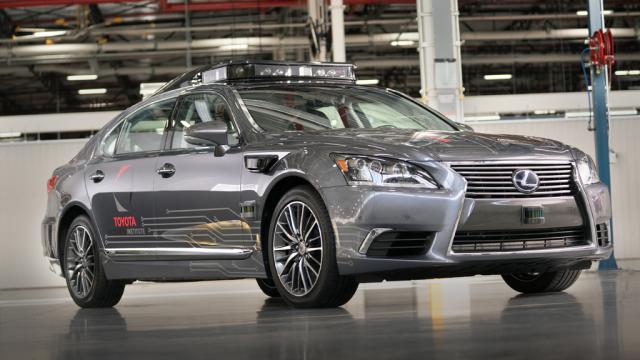 Toyota e Lexus per un’auto autonoma e percettiva