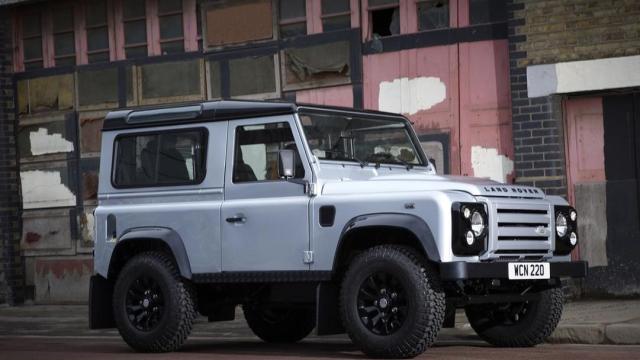 LAND ROVER DEFENDER LIMITED EDITION 2011
