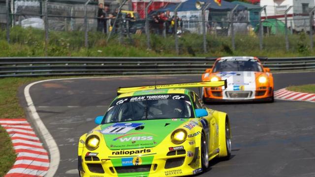 PORSCHE 911 GT3 RSR vince la 24 Ore del Nürburgring