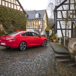 Opel Insignia new generation, migliore su tutti i fronti