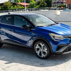 Renault Captur e-tech, adesso anche Full Hybrid