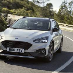 Ford Focus quarta generazione, nuovo stile, più tecnologie e gamma più ampia
