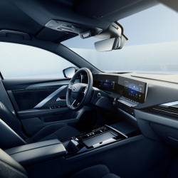 Astra Electric, una nuova Opel a zero emissioni