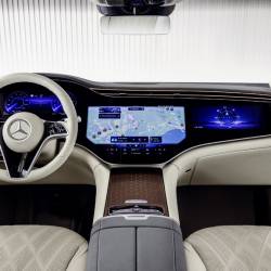 Mercedes EQS SUV, il lusso diventa SUV