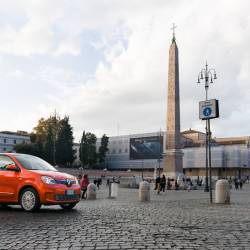Renault Twingo, la cittadina diventa elettrica
