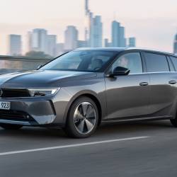 Opel Astra Sports Tourer: versatile e dinamica
