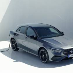 Mercedes Classe A diventa l'Entry Luxury del marchio