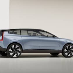 Volvo Concept recharge anticipa gli sviluppi del futuro elettrico