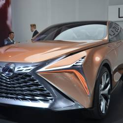 Lexus LF-1 Concept Limitless, vetrina di tecnologia, innovazione e design al NAIAS 2018