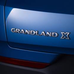 Opel Grandland X, il terzo SUV della gamma Opel X