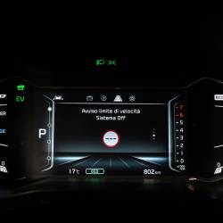 Kia Niro Hybrid e Plug-in Hybrid si aggiornano