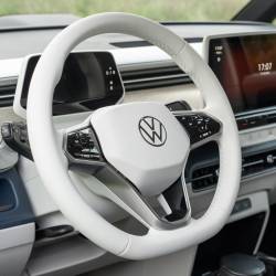 Volkswagen ID Buzz, ritorna il 'Bulli' ma questa volta è elettrico