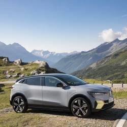 Renault svela i prezzi di Nuova Megane E-Tech 100% Electric