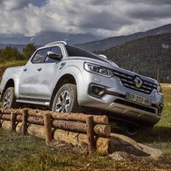 Alaskan il nuovo pick-up di Renault non teme il lavoro duro