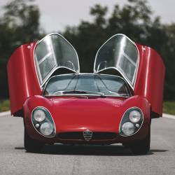 Alfa Romeo 33 Stradale, tradizione e innovazione nella nuova fuoriserie