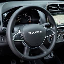 Dacia Spring, ora più ricca e più versatile