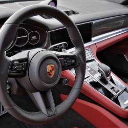 Porsche Panamera Turbo S: ci si può ancora emozionare